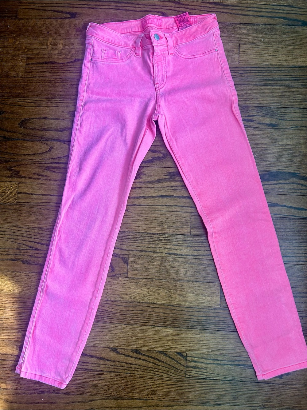 Guess Pink Skinny Jeans with Back Logo - Picture 4 of 6